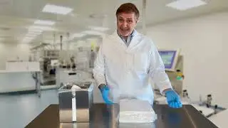 GRAB-EEZ&reg; 2 Polyester Cleanroom Wipe Dispenser