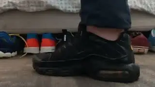 Nike TN Sockless Shoeplay