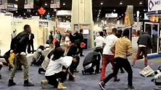 Flash mob-Icynene at IBS 2013