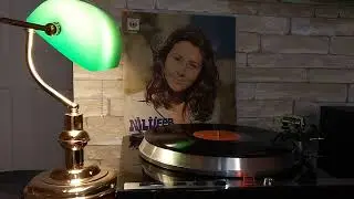 Nilüfer Yıl: 1974 Albüm :