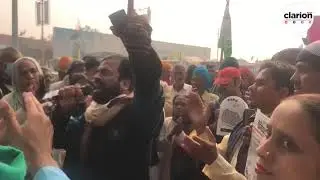Some Singing and Chanting at Farmers' Protest | Clarion India