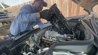 2005 INFINITI G35 VALVE COVER GASKET REPLACE