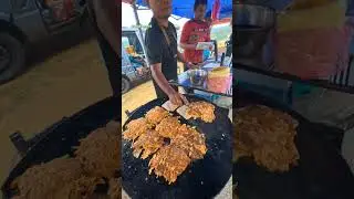 Murtabak Ayam Pasar Pagi Mahang Kedah #foodiemy #penangfoodie #streetfood #kedahfoodie #mahang