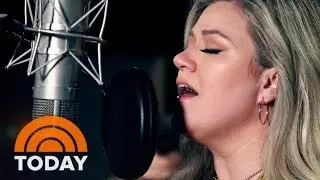 Kelly Clarkson Debuts New &lsquo;I&rsquo;ve Loved You Since Forever&rsquo; Music Video Inspired By Hoda's Book | TODAY