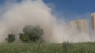 Prémys Démolition, démolition par vérinage d'un immeuble de 15 étages à Belfort, Copyright Manugo