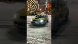 ТАКСИСТ ПРИСТАЛ К ПАССАЖИРКЕ - LANCER EVOLUTION