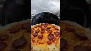 Making pizza with the Gozney Roccbox @gozney