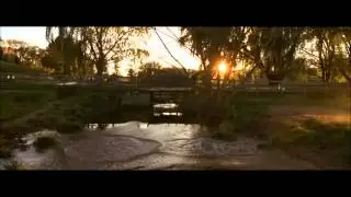 Runaway Bride Opening Scene - I Still Haven't Found What I Am Looking for