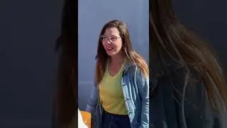 Mãe é humilhada pela própria filha por vender salgado na rua 😢