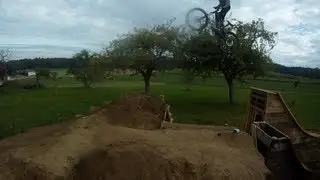 MTB Freeride 2 Meter Jump with crazy crash ! first-time ! XDIRT-PRODUCTION