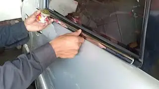 Cap pasang lis kaca luar mobil