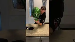 Marvel Legends Series Green Goblin 1:1 scale Helmet replica unboxing and review!!