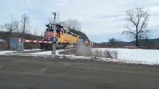 ITHACA CENTRAL RR ITHR101 HUGE SOUTHBOUND TRAIN IN SPENCER NY AT THE HIGH SCHOOL RR CROSSING