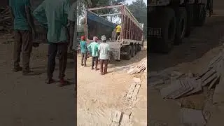 Tiles Unloading