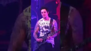 Bat Country Solo (The Rev drum ver) by Avenged Sevenfold (live)