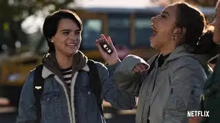 trinkets official -Official Trailer Netflix HD
