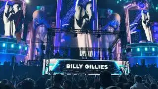 @BillyGilliesMusic plays “Density” (@afterdarkrec) at The Dream, Dreamstate day 1. 