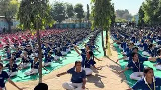 उठो जागो नया सवेरा हुवा हे #motivational #morning #yoga Asian international school chomu 