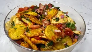 आलू चाट बनाने का नया तरीका बना के देखो। #aaluchaat #aalurecipe #chaatrecipe #chaatlover 