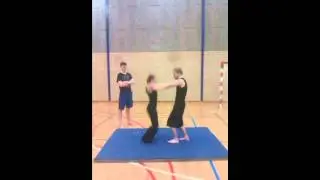 Dobbelt H&aring;ndstand - Double handstand practice