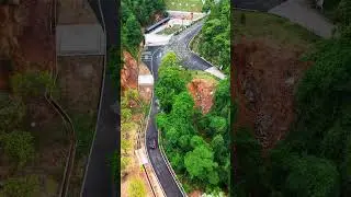 长视频，一镜到底建哥航拍带你欣赏浏阳高坪白羊山沿途风景，一路向前，蜿蜒山路两旁，绿树成荫，层层叠翠，循着草木清香，为23日江大仙人生辰而来，绿意葱茏间，尽是祥瑞之兆！#浏阳 #白羊山#风景