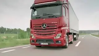 8 WORLD'S MOST COMFORTABLE TRUCKS YOU COULD LIVE IN