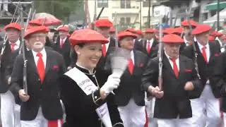 Alarde de Irun a su paso por la plaza San Juan I San Marcial 2022