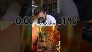Дэвид Лафарж вытаскивает редкого мега Чаризарда (0,000001%) #pokemon #pokemoncards #pokemontcg