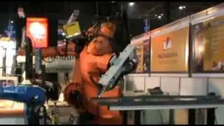 Patagonia CNC, Demostraci&oacute;n con Brazo Robotizado - EMAQH 2011