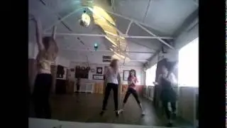 Random Dancing: Sophie,Trinity,Loren,Isobel,Beth