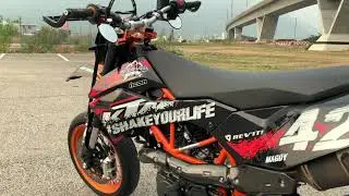 KTM SMCR 690 - new graphics