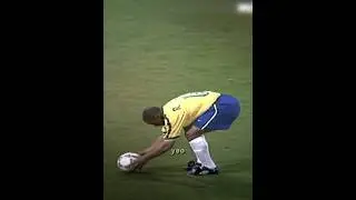 Insane Free Kick From Roberto Carlos ☠️