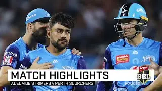 Strikers survive opening blitz to defeat Scorchers | KFC BBL|09