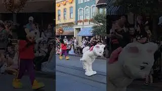 #Marie  #Aristocats#Stitch#Parade#waltdisneyworld #vacation #magickingdom
