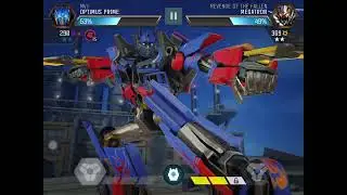 Optimus prime vs megatron transformers forged to fight