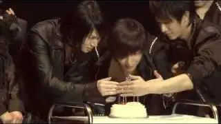 leeteuk and heechul surprise birthday party in japan