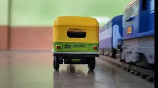 Indian Passenger Toy Train CRASH Auto Rickshaw & Car Hit