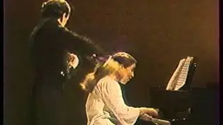 Michael Vaiman plays Fritz Kreisler: 