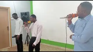 Eglise paroles de vie...(Ta parole est puissante)