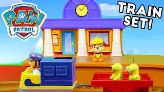 PAW PATROL Adventure Bay Railway TRAIN Track Playset Unboxing Rubbie | SuperKidsToys - Stop Motion