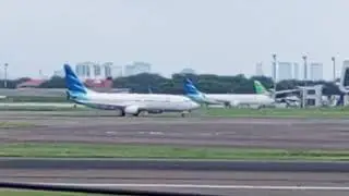 PlaneSpotting Ke SURABAYA Dengan Garuda Indonesia PK-GPP BOEING 737-800 Take Off Di SOEKARNO HATTA #