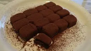 Chocolate Truffles, simple recipe with Condensed milk and cocoa powder only!