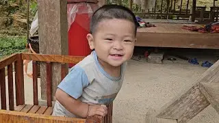 Harvesting vegetables, cooking with family./Daily life 