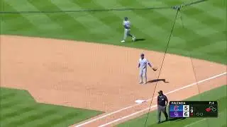 MICKEY MONIAK WALKS OFF THE CUBS WITH AN RBI TRIPLE