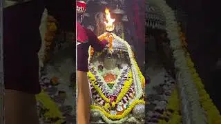 #श्रीहनुमानगढ़ी #श्रीअयोध्याधाम शुभ मंगला श्रृंगार आरती दर्शन आज दिनांक -28-12-25 रविवार #जयश्रीराम 