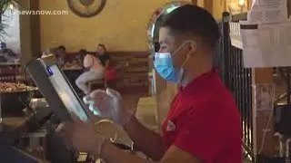 Southeast Texas doctor says not enough people are wearing a mask