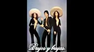 BRUJOS Y BRUJAS 