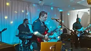 Anna J&uacute;lia #musica #bandabaile #music #guitar #rock #loshermanos