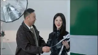 Yang Zi gifts her dad the Chery Fulwin T11 for his birthday 杨紫送爸爸的生日礼物是奇瑞汽车最新的风云T11