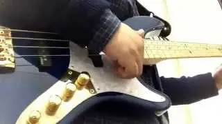 Carvin jb4 with emg jvx bass pickup